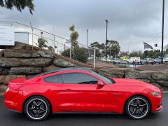 View 2016 FORD MUSTANG FASTBACK GT 5.0 V8