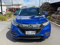 View 2018 HONDA HR-V VTI-S