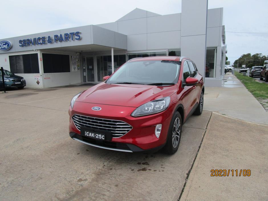 2022 FORD ESCAPE FWD featured image
